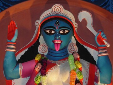 কৌশিকী অমাবস্যার শুভক্ষণে জেনে নিন কীভাবে কালি পুজো করলে ইচ্ছাপূরণ হবে