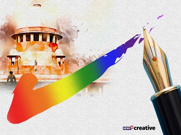 ১৫৮ বছর পর আইনে বদল৷ একে ঐতিহাসিক রায় যেমন বলা যায়, তেমনই একটি মানুষের মৌলিক অধিকারের ক্ষেত্রেও এক যুগান্তকারী স্বাধীনতা৷ এই মধ্যযুগীয় আইনটি নিয়ে ভারতে কম বিতর্ক হয়নি৷ একজন ব্যক্তির যৌনাচার বা যৌন আকাঙ্ক্ষা সম্পূর্ণ তাঁর ব্যক্তিগত বিষয় ও অধিকার, দীর্ঘ দিন ধরে মানবাধিকার কর্মীদের একটা বড় অংশের দাবিতে অবশেষে শিলমোহর পড়ল সুপ্রিম কোর্টের রায়ে৷ ১৫৮ বছর পর আইনে বদল৷ একে ঐতিহাসিক রায় যেমন বলা যায়, তেমনই একটি মানুষের মৌলিক অধিকারের ক্ষেত্রেও এক যুগান্তকারী স্বাধীনতা৷ এই মধ্যযুগীয় আইনটি নিয়ে ভারতে কম বিতর্ক হয়নি৷ একজন ব্যক্তির যৌনাচার বা যৌন আকাঙ্ক্ষা সম্পূর্ণ তাঁর ব্যক্তিগত বিষয় ও অধিকার, দীর্ঘ দিন ধরে মানবাধিকার কর্মীদের একটা বড় অংশের দাবিতে অবশেষে শিলমোহর পড়ল সুপ্রিম কোর্টের রায়ে৷