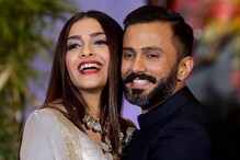 ঠোঁট ভিজছে গভীর চুমুতে...ভালোবাসার দিনে আনন্দকে প্রকাশ্য চুমু সোনমের! ঠোঁট ভিজছে গভীর চুমুতে...ভালোবাসার দিনে আনন্দকে প্রকাশ্য চুমু সোনমের!