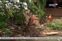 মাঝেরহাটে ব্রিজ ভেঙে বিপর্যয়, ব্রিজের নীচে দু’জনের আটকে থাকার আশঙ্কা মাঝেরহাটে ব্রিজ ভেঙে বিপর্যয়, ব্রিজের নীচে দু’জনের আটকে থাকার আশঙ্কা