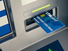 āϰāĻžāϤ⧠āĻ āĻŋāĻ āĻāĻāύ āĻ āĻā§ āĻāĻžāĻŦā§ ATM-āĻ āĻā§āϰāĻŋ āĻšāϝāĻŧ! āĻĻā§āĻā§ āύāĻŋāύ, āϏāϤāϰā§āĻ āĻĨāĻžāĻā§āύ... āϰāĻžāϤ⧠āĻ āĻŋāĻ āĻāĻāύ āĻ āĻā§ āĻāĻžāĻŦā§ ATM-āĻ āĻā§āϰāĻŋ āĻšāϝāĻŧ! āĻĻā§āĻā§ āύāĻŋāύ, āϏāϤāϰā§āĻ āĻĨāĻžāĻā§āύ...