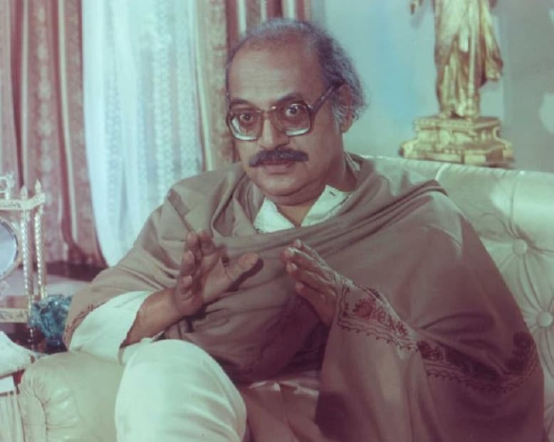 উৎপল দত্ত ৷ অভিনয়ের শিক্ষক তো বটেই তিনি কলকাতার সাউথ পয়েন্ট স্কুলের শিক্ষক ছিলেন ৷ Photo Collected