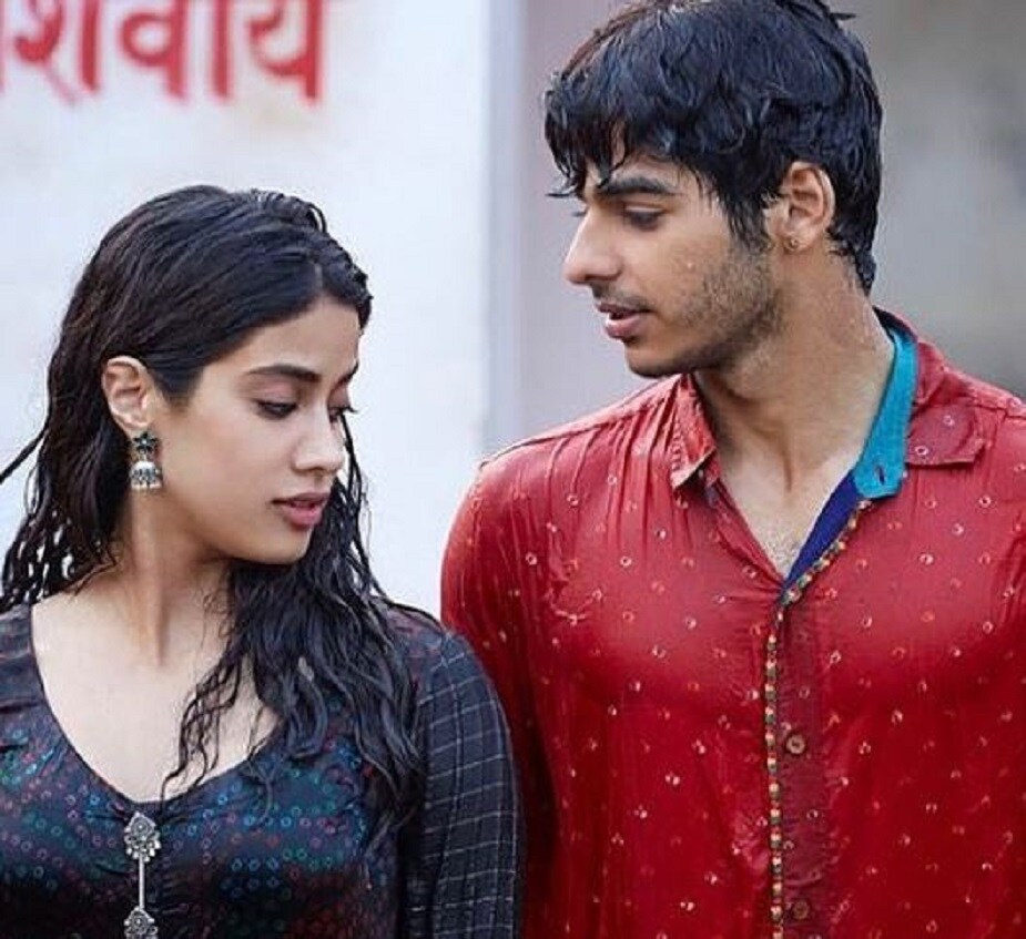 সমালোচকরা ছবির রেটিং নিয়ে অনেকরকমের মত দিয়েছেন ৷ তবে দুই তারকার অনস্ক্রিন কেমিস্ট্রিতে সারল্য ঝলকেছে তা নিয়ে কারোর প্রশ্ন নেই ৷ Photo- Ishan Khattar/ Instagram সমালোচকরা ছবির রেটিং নিয়ে অনেকরকমের মত দিয়েছেন ৷ তবে দুই তারকার অনস্ক্রিন কেমিস্ট্রিতে সারল্য ঝলকেছে তা নিয়ে কারোর প্রশ্ন নেই ৷ Photo- Ishan Khattar/ Instagram