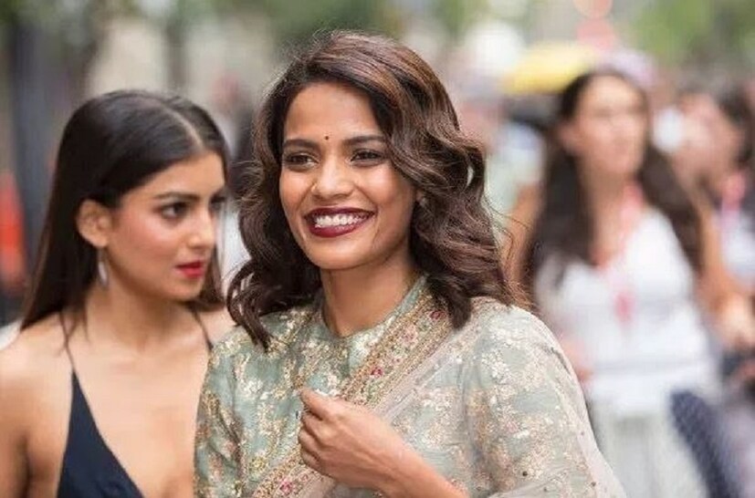 এধরণের বেশ কিছু ছবিতে অভিনয় করা এহেন অভিনেত্রী নিজের দুর্বিসহ এক অভিজ্ঞতার বিবরণ দিয়েছেন ৷  Photo - Collected 