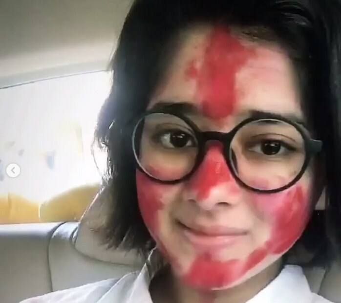  আর সেখানেই সিঁদুরে লাল হয়ে ওঠে তার দু’গাল ৷ ছবি: ইনস্টাগ্রাম ৷