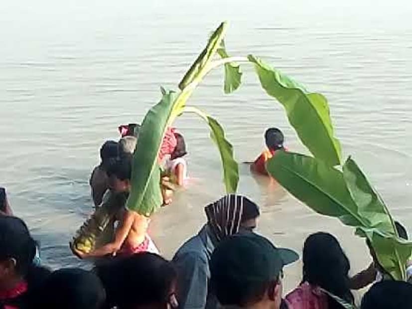 তুলসি ও গণেশের মন মালিন্য হওয়াতেই গণেশ পুজোয় তুলসিপাতার প্রয়োজন হয়না ৷ যদিও হিন্দু শাস্ত্রে তুলসিপাতা ও গঙ্গাজল সব থেকে পবিত্র বলে মানা হয়ে থাকে ৷