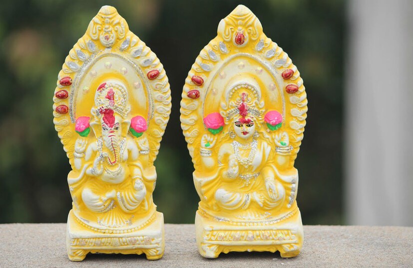 অক্ষয়তৃতীয়া আরম্ভ: বাংলা তারিখ: ২২ বৈশাখ ১৪২৬, সোমবার। ইংরাজি তারিখ: ৭/৫/২০১৯। সময়: রাত্রি ঘ ৩/৩২ মিনিট থেকে।