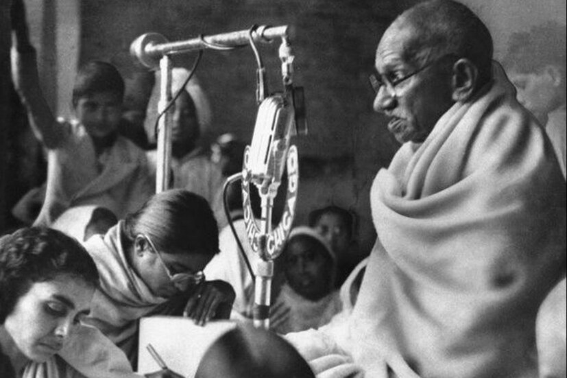 এরপর থেকে শুরু হয় গান্ধিজির রাজনৈতিক লড়াই ৷