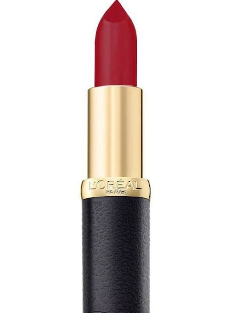  L'Oreal Moist Matte Lipstick যেন রুজের রঙ তুলে ধরবে ঠোঁটে ৷ ক্লাসিক লুক তুলে ধরতে আপনার সাজঘরে মাস্ট হতে পারে এই লিপস্টিক ৷ এই লিপস্টিকের দাম ৫২৩ থেকে ৭৫০ টাকা ৷ Photo Courtesy - Flipkart 