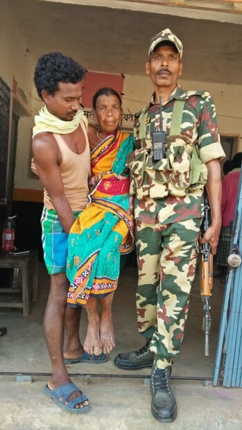 পাথলগারি জেলার জশপুরে উৎসাহের সঙ্গে নিজেদের অধিকার প্রয়োগ করেছেন ভোটাররা। 