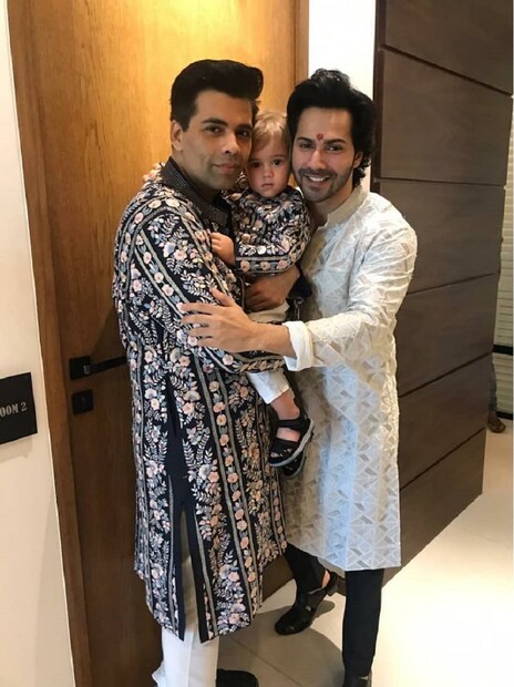 করণ আর ইয়াশ -এর সঙ্গে ব্রুন ধাওয়ান (Photo: Instagram)