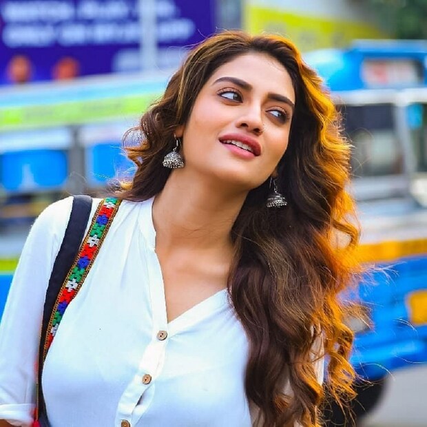 •• এরপর সৃজিত মুখোপাধ্যায়ের ‘জুলফিকার’-এ রানি তলাপাত্রের চরিত্রে নুসরতের অভিনয়ও সবার মনে দাগ ফেলেছিল ৷ ছবি: ইনস্টাগ্রাম ৷