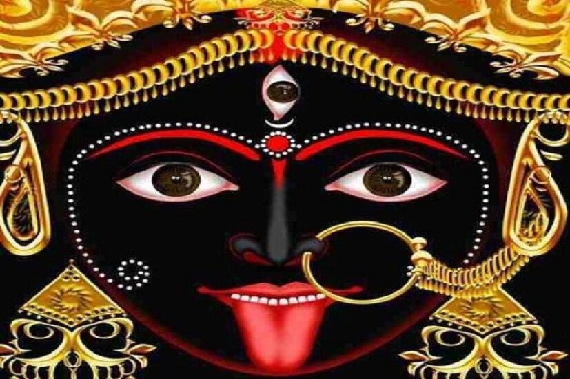 জীবনের কালিমা দূর করে দুর্বল জীবনে শক্তি সঞ্চারিত করতেই শক্তিরূপিনী দেবীর আরাধনা করে থাকি আমরা ৷ ছবি সংগৃহীত ৷