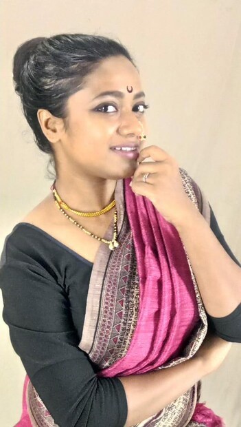 • নেটফ্লিক্স-এর সেক্রেড গেমস-খ্যাত ঈশিকা এবার ফিরছেন বাংলা ছবিতে ৷ আগে থিয়েটার করেছেন অনেক ৷ কিন্তু পর্দায় তাঁকে দেখা যাবে প্রথমবার ৷ 