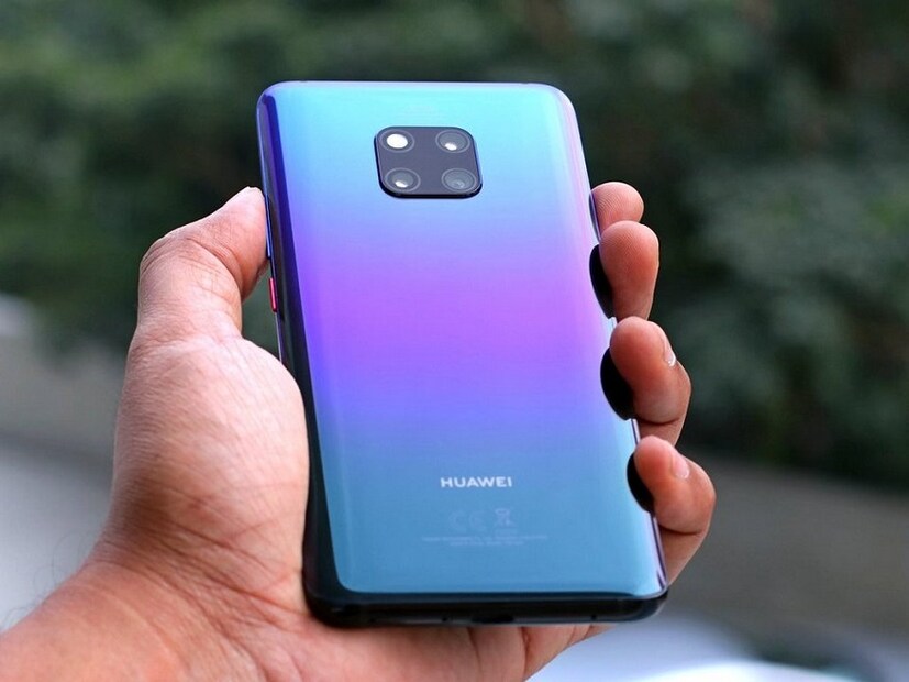 6GB RAM+256GB স্টোরেজে Huawei Mate 20 Pro এর দাম 69,990 টাকা। (Photo collected)