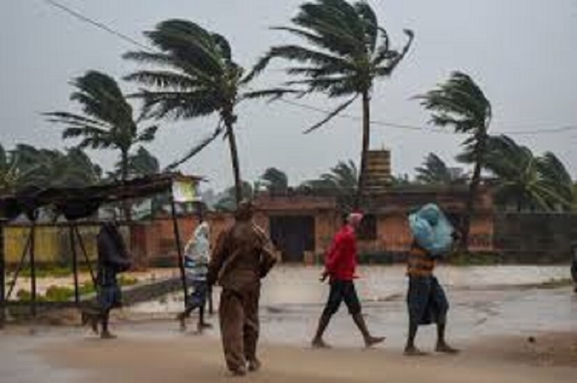 ১৫ নভেম্বর বিকলে দক্ষিণ তামিলনাড়ুর উপর দিয়ে বইবে ঝড় ৷ বেঙ্গালুরুও এই ঝড়ের তাণ্ডবে তছনছ হয়ে যাবে ৷