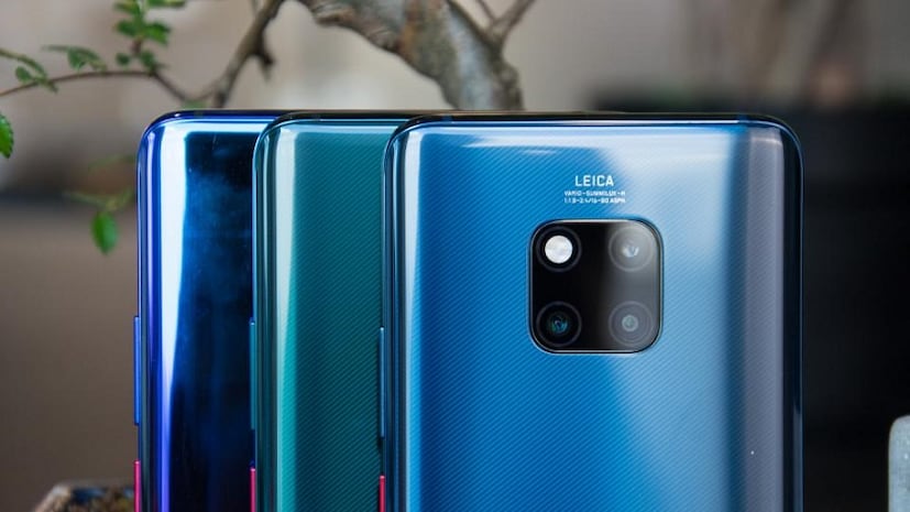 Huawei P20 Pro ফোনের মতোই Huawei Mate 20 Pro তেও রয়েছে Leica রিয়ার ক্যামেরা। রিয়ার ক্যামেরায় রয়েছে 40MP+20MP+8MP তিনটি সেন্সার। (Photo collected)
