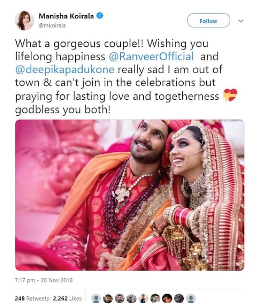 দীপবীররে বিয়ে নিয়ে উৎসাহ ছিল সব মহলেই ৷ বিয়ের ছবি একে একে আসতেই উন্মাদনা বাড়তে থাকে ৷ সোশ্যাল মিডিয়ায় শুভেচ্ছা বন্যা হতে থাকে ৷ মণীষাও নব দম্পতিকে শুভেচ্ছা জানায় ৷ পাশাপাশি দুঃখ প্রকাশ করে জানান যে তাঁদের বাইরে থাকার ফবে,এই শুভ মুহূর্তে তিনি উপস্থিত থাকতে পারবেন না ৷ কিন্তু তাঁর কামনা সবসময়ই তাঁদের সঙ্গে থাকবে ৷  Photo Courtesy: Twitter