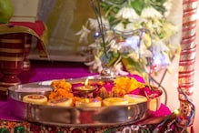 ঠাকুরঘরে এই ভুলগুলি করছেন না তো, তাহলে কিন্তু ঘোর বিপদ ঠাকুরঘরে এই ভুলগুলি করছেন না তো, তাহলে কিন্তু ঘোর বিপদ
