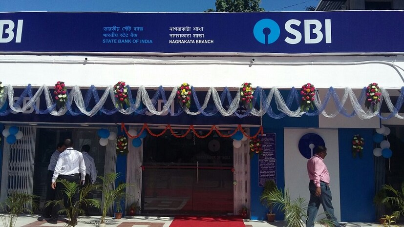 এনপিএসে টাকা রাখলে আয়কর ছাড় পাওয়া যাবে ২ লক্ষ টাকা পর্যন্ত। (Photo collected)