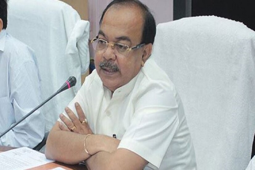 শোভনের ২ দফতর,দমকল ও আবাসনের দায়িত্বে ফিরহাদ হাকিম ৷  ২ দফতরের অন্তর্বর্তী দায়িত্বে থাকছেন তিনি ৷ Photo Collected