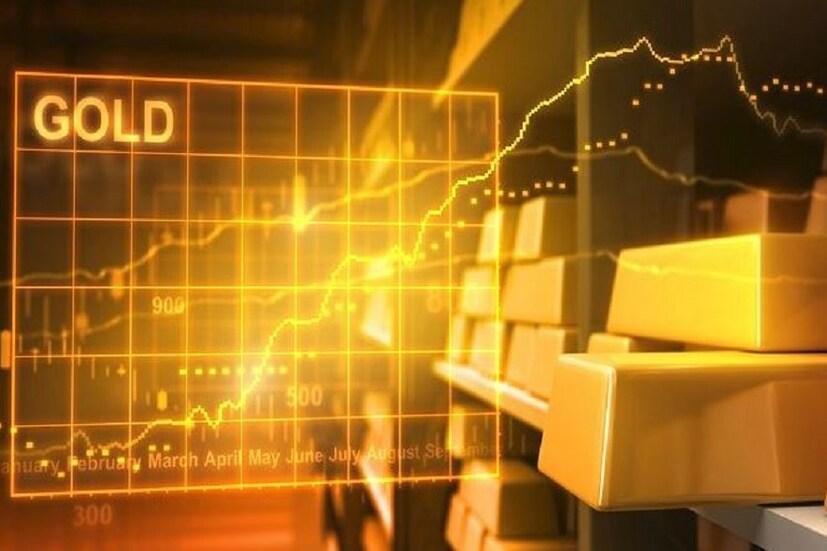 সব সময় সোনা বা রুপো কেনার মত অবস্থা না থাকলেও, ETF কিনতে পারবেন আপনার সাধ্যমতো ৷ একেবারে স্টক ট্রেডিং-এর মতোই কেনা বেচা হবে গোল্ড এক্সচেঞ্জ ট্রেডেড ফান্ডস ৷ Photo Collected