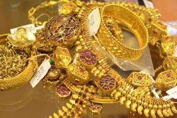 ধনতেরাসে সোনা কিনে ভুল করছেন, কিনুন..... ধনতেরাসে সোনা কিনে ভুল করছেন, কিনুন.....