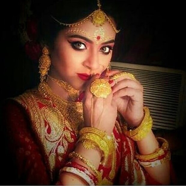 •• কালার্স বাংলায় আগামী ১৪ জানুয়ারি সন্ধ্যা ছ’টার স্লটে শুরু হতে চলেছে এই ধারাবাহিক ৷ আর ‘খনার বচন’-এ ‘খনা’র চরিত্রটিতে অভিনয় করতে দেখা যাবে ঐন্দ্রিলাকে ৷ 