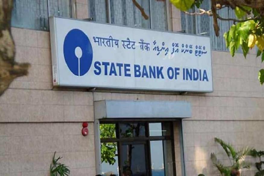 SBI -এর এটিএমের সবচেয়ে বড় সুবিধাই হল ৷ এই ব্যাঙ্কের এটিএমে ১ লাখের মতো বড় অঙ্কের টাকা লেনদেন করতে পারবেন ৷ শুধু তাই নয়, ৫ বার বিনা কোনও শুল্ক দিয়েই SBI -এর এটিএমে টাকা তোলা যাবে ৷ SBI -এর এটিএমের সবচেয়ে বড় সুবিধাই হল ৷ এই ব্যাঙ্কের এটিএমে ১ লাখের মতো বড় অঙ্কের টাকা লেনদেন করতে পারবেন ৷ শুধু তাই নয়, ৫ বার বিনা কোনও শুল্ক দিয়েই SBI -এর এটিএমে টাকা তোলা যাবে ৷