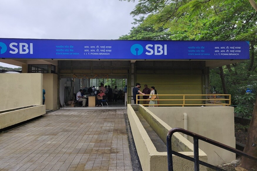 SBI-এ যখন খুশি আপনার এটিএম পিন বদলে নিতে পারেন ৷ তবে এই পিন কিন্তু একেবারেই ব্যক্তিগত ৷ কাউকে শেয়ার করবেন না ৷ SBI-এ যখন খুশি আপনার এটিএম পিন বদলে নিতে পারেন ৷ তবে এই পিন কিন্তু একেবারেই ব্যক্তিগত ৷ কাউকে শেয়ার করবেন না ৷