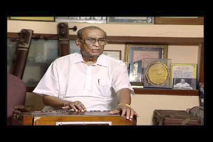 ২৪শে ডিসেম্বর প্রয়াত হলেন কিংবদন্তি সঙ্গীতশিল্পী দ্বিজেন মুখোপাধ্যায় ৷ বয়স হয়েছিল ৯১ বছর ৷