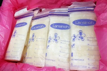 বুকের দুধ বেচেই লাখ লাখ টাকা রোজগার করেন এই মহিলা!