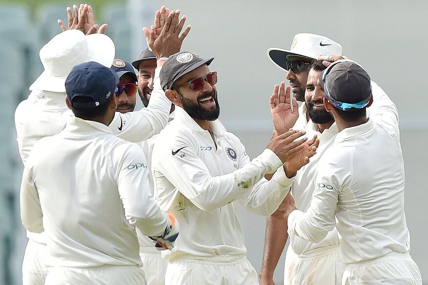 ভারত-অস্ট্রেলিয়া প্রথম টেস্টের চতুর্থ দিনে বেশ চাপে অস্ট্রেলিয়া ব্রিগেড ৷ ৩২৩ রানের টার্গেট রয়েছে তাদের সামনে ৷ ইতিমধ্যেই ৮৫ রানে ৪ উইকেট হারিয়ে ফেলেছে দল ৷ স্বমহিমায় রয়েছে ভারতীয় দল ৷ Photo Courtesy: Twitter ভারত-অস্ট্রেলিয়া প্রথম টেস্টের চতুর্থ দিনে বেশ চাপে অস্ট্রেলিয়া ব্রিগেড ৷ ৩২৩ রানের টার্গেট রয়েছে তাদের সামনে ৷ ইতিমধ্যেই ৮৫ রানে ৪ উইকেট হারিয়ে ফেলেছে দল ৷ স্বমহিমায় রয়েছে ভারতীয় দল ৷ Photo Courtesy: Twitter