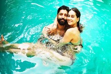 গার্লফ্রেন্ডের সঙ্গে সুইমিং পুলে একসঙ্গে স্নানরত ফারহান আখতার, নিজেই শেয়ার করলেন ছবি গার্লফ্রেন্ডের সঙ্গে সুইমিং পুলে একসঙ্গে স্নানরত ফারহান আখতার, নিজেই শেয়ার করলেন ছবি