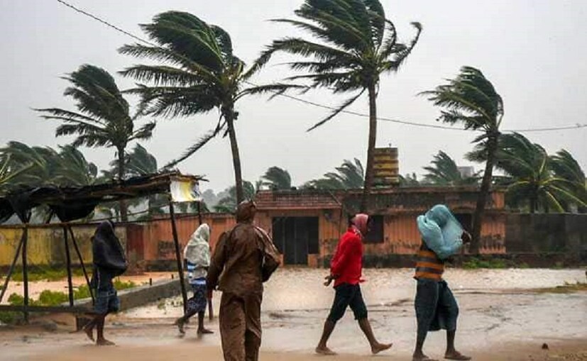  অন্যদিকে, পাবুক সাইক্লোনের সর্বশেষ পরিস্থিতি নিয়ে আবহাওয়া দফতর ফের রিপোর্ট জারি করেছে ৷ থাইল্যান্ডে ধ্বংসলীলা চালানোর পর বেশ খানিকটা শক্তি হ্রাস হয়েছে পাবুকের ৷ তবে আন্দামান ও নিকোবর দ্বীপপুঞ্জে এখনও হলুদ সতর্কতা জারি রাখা হয়েছে ৷ 
