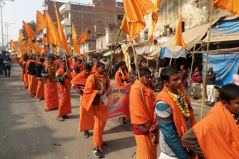 কুম্ভ মেলার তৃতীয় স্নান মৌনী অমাবস্যার দিনে হয়। প্রচলিত আছে যে, এই দিনে, কুম্ভের আগে তীর্থাকর ঋষভ দেব নিজের দীর্ঘ মৌন ব্রত ভঙ্গ করেন ও সঙ্গমের পবিত্র জলে স্নান সমাপন করেন। (Photo: News18)
