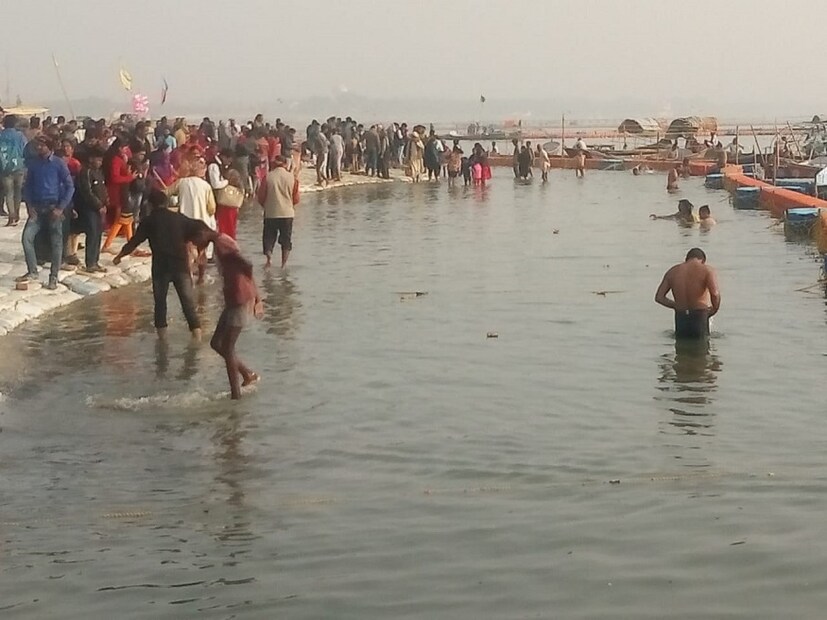 পঞ্চাঙ্গের অনুসারে মাঘ মাসের পঞ্চমী তিথিতে বসন্ত পঞ্চমী পালন করা হয়।  বসন্ত পঞ্চমীর দিন থেকে বসন্ত ঋতু শুরু হয়ে যায়। প্রচন্ড ঠান্ডার পর, বসন্ত কালে মানুষ একটা আরামদায়ক পরিবেশ উপভোগ করার সুযোগ পায়। (Photo: News18) 