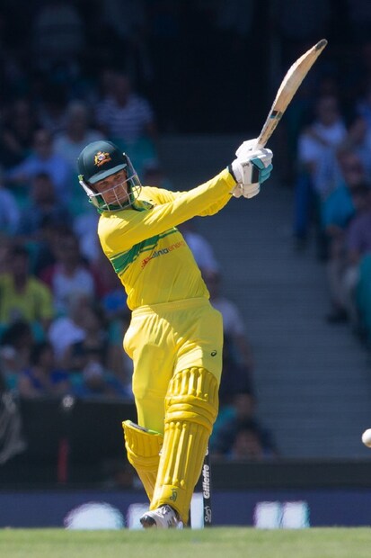 তবে দলের হয়ে এদিন সর্বোচ্চ রান করেন পিটার হ্যান্ডসকম্ব ৷ তিনি করেন ৭৩ রান ৷ মূলত তাঁর রানে ভর দিয়েই ৫ উইকেটে ২৮৮ রান করে অস্ট্রেলিয়া ৷ Photo - Cricket Australia/ Twitter 