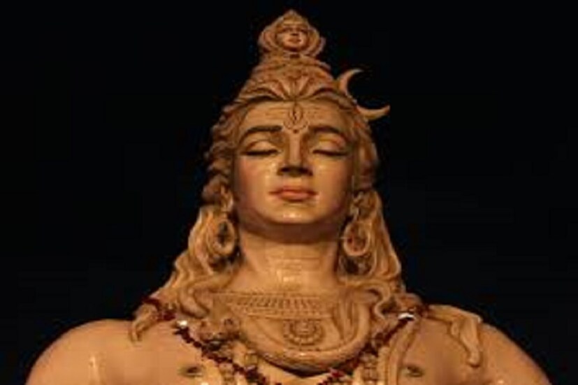 এই হনুমান চল্লিশা রচনা করেছেন স্বয়ং শিবই ৷ স্বয়ং হনুমানজিই শিবের অবতার বলে মনে করা হয় ৷ তাই সোমবার শিবের কঠোর কৃচ্ছসাধনই জীবনের নানান কষ্ট লাঘব করবে ৷ ছবি সংগৃহীত ৷