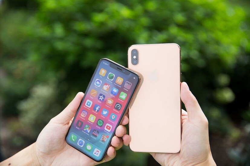 তাই নতুন গ্রাহক টানতে iPhone XR সস্তা করার সিদ্ধান্ত নিতে চলেছে Apple। (Photo collected)
