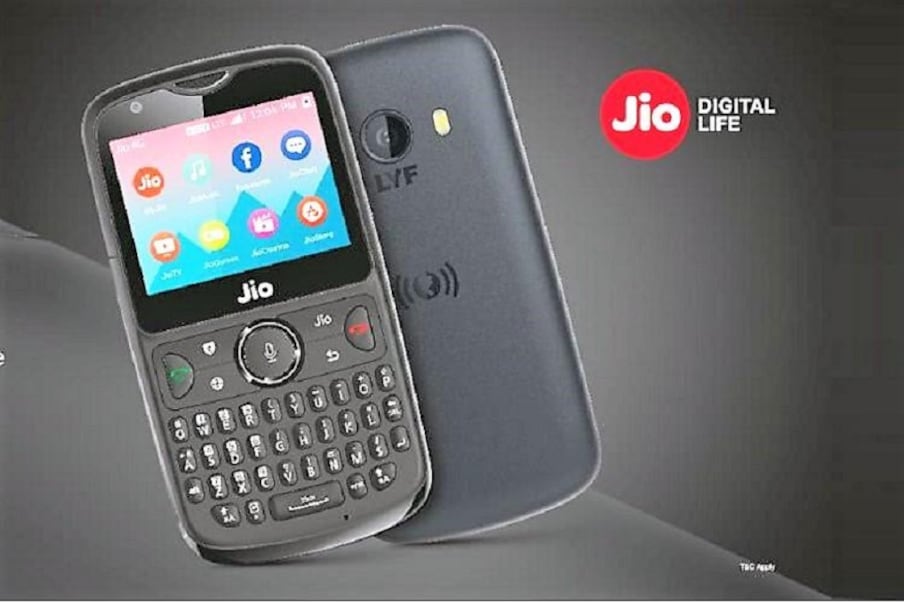  ফের সেলে পাওয়া যাচ্ছে  Reliance jiophone 2।  জিও-র অফিশিয়াল ওয়েবসাইটে দেওয়া তথ্য অনুযায়ী JioPhone 2-টি আপনি কিনতে পারবেন মাত্র ১৪১ টাকায়। 