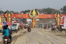 এলাহাবাদে চলছে অর্ধকুম্ভ, দেখুন বিশেষ কিছু ছবি এলাহাবাদে চলছে অর্ধকুম্ভ, দেখুন বিশেষ কিছু ছবি