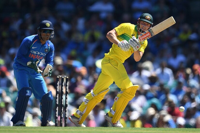 তাঁকে যোগ্য সঙ্গত দেন শন মার্শ ৷ তিনি করেন ৭০ বলে ৫৪ ৷ মেরেছেন ৪টি চার ৷ Photo - Cricket Australia/ Twitter 