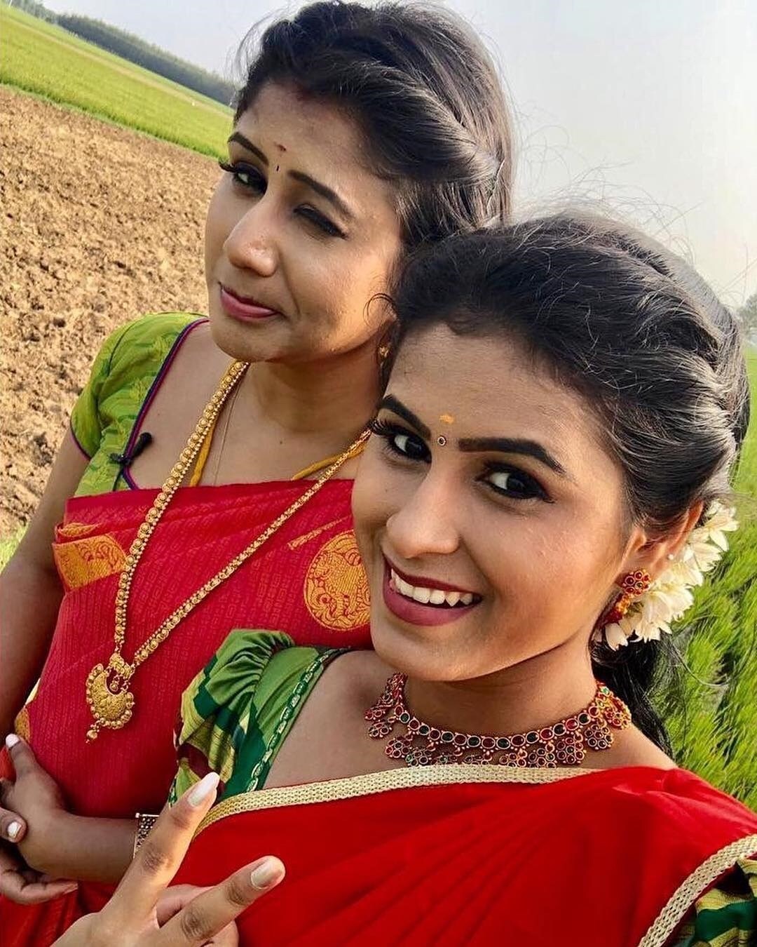 • এমনিতে ১৫ থেকে ১৭ জানুয়ারি পোঙ্গলের জন্য সমস্ত দোকানপাট, স্কুল-কলেজ ও সরকারি দফতর বন্ধ থাকার কথা ৷ • এমনিতে ১৫ থেকে ১৭ জানুয়ারি পোঙ্গলের জন্য সমস্ত দোকানপাট, স্কুল-কলেজ ও সরকারি দফতর বন্ধ থাকার কথা ৷
