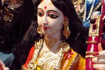 সরস্বতী পুজো: জেনে নিন দেবীকে তুষ্ঠ করার প্রচলিত মন্ত্রগুলি সরস্বতী পুজো: জেনে নিন দেবীকে তুষ্ঠ করার প্রচলিত মন্ত্রগুলি