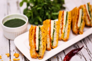 Republic Day Special Recipee: তেরঙা স্যান্ডউইচ পকোড়া