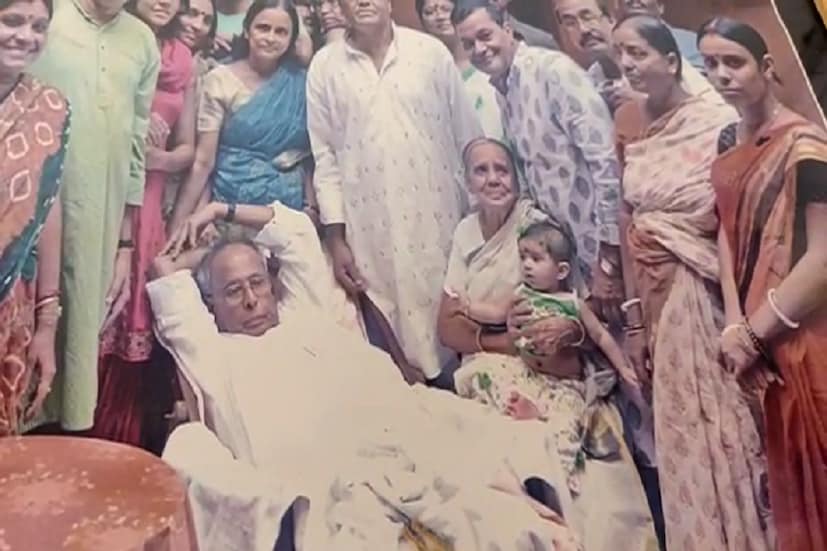 সাদামাটা জীবনযাপনের মাধ্যমেই সাফল্যের শীর্ষে ৷ বাঙালি হিসাবে এ এক আলাদা অনুভূতি এক আলাদা গর্ব ৷ 