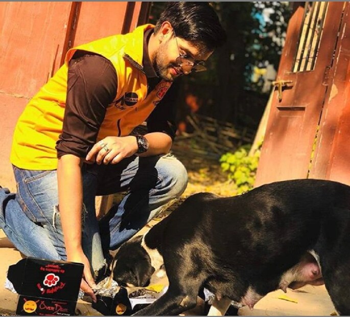 ♦ বাস্তবেও কিন্তু এক নজিরবিহীন পদক্ষেপ নিলেন অভিজিৎ ভট্টাচার্য ৷ ছবি: ইনস্টাগ্রাম ৷