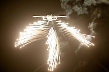 বায়ু শক্তি ২০১৯ : পোখরানে যুদ্ধ বিমানের শক্তি প্রদর্শন, মহড়ায় ভারতীয় বিমানবাহিনী