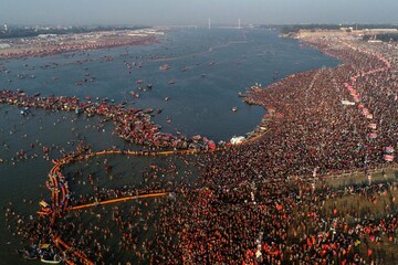 ড্রোন ক্যামেরায় দেখুন কুম্ভমেলার অবাক করা ছবি ড্রোন ক্যামেরায় দেখুন কুম্ভমেলার অবাক করা ছবি